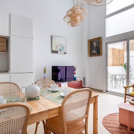Apartamento Pop Art Historia De Conde Negro Con Patio Privado Sevilla Exterior foto